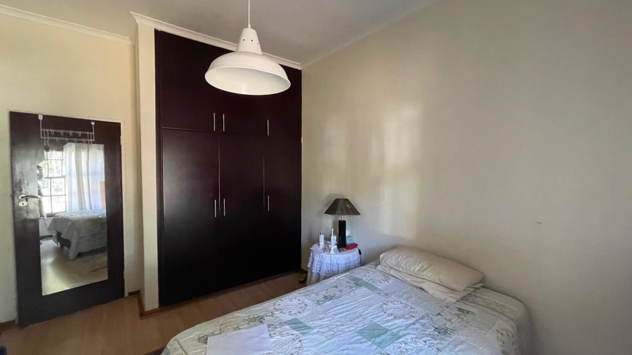 To Let 5 Bedroom Property for Rent in Durbanville Hills Western Cape